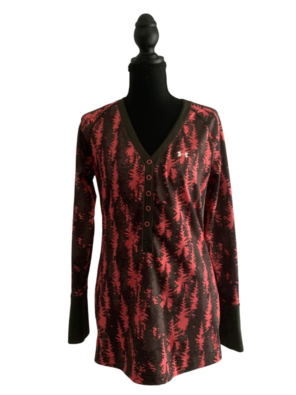 Under Armour Women's Long Sleeve V-Neck Henley Camo Tee Black Pink M Activewear